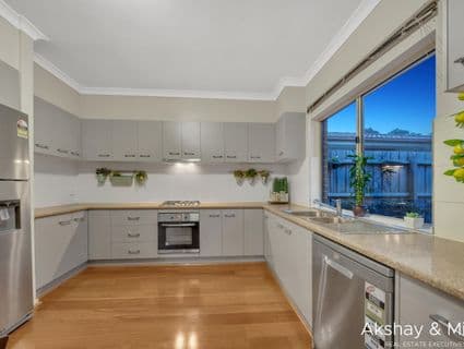 3/102 Fleetwood Drive, Narre Warren, VIC, 3805, Narre Warren - Thumbnail 3