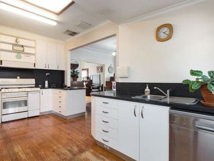 18 Marriot Road, Bentleigh - Thumbnail 5