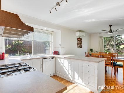 8 Ferndale Drive, Frankston - Thumbnail 7