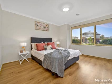 7 Meema Crescent, Manor Lakes - Thumbnail 3