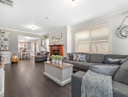 20 Culcairn Drive, Frankston South, VIC, 3199, Frankston South - Thumbnail 2