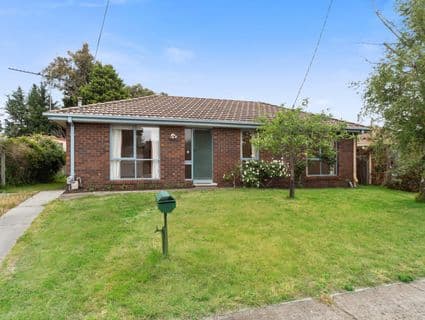 12 Juliana Drive, Carrum Downs - Image 1