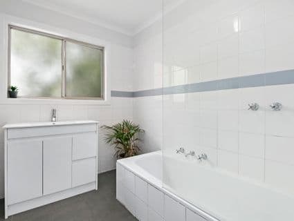 35 Warrain Avenue, Rosebud, VIC, 3939, Rosebud - Thumbnail 5