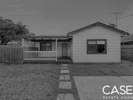 6 Taylor Street, Cranbourne - Image 1