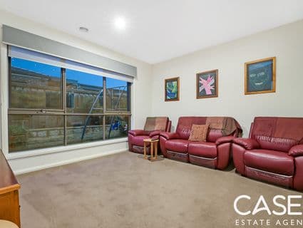 6 Everard Avenue, Clyde North, VIC, 3978, Clyde North - Thumbnail 4