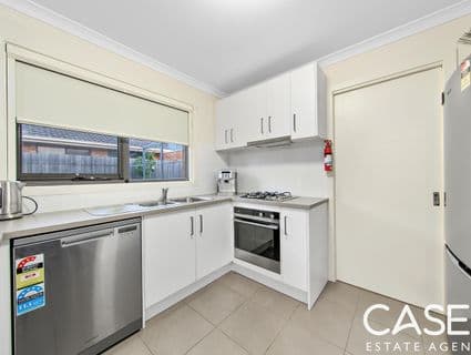 2/8 William Street, Cranbourne, VIC, 3977, Cranbourne - Thumbnail 8