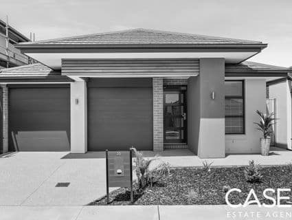 35 Limandus Crescent, Cranbourne South - Image 1