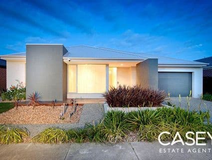 4 Kindred Avenue, Cranbourne North - Thumbnail 2