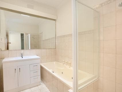 3 Curie Avenue, Oak Park - Thumbnail 5