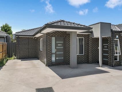2/2 View Street, Glenroy - Image 1