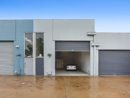 13/6 Lakeside Avenue, Reservoir - Image 1