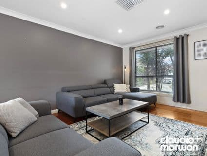 22A Rodings Street, Hadfield - Thumbnail 3