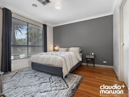 22A Rodings Street, Hadfield - Thumbnail 5