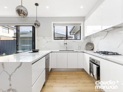 2/16 Hilton Street, Hadfield - Image 1