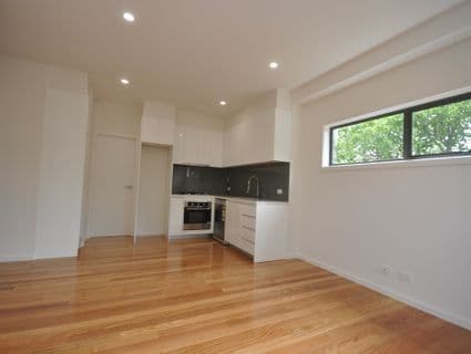 5/107 Essex Street, Pascoe Vale - Thumbnail 3