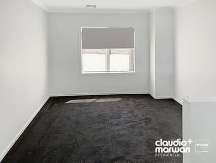 121 Middle Street, Hadfield - Thumbnail 8