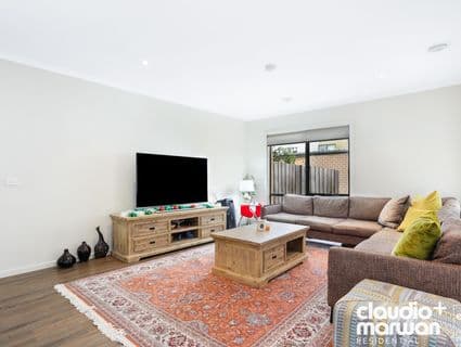 19 Valley Park Boulevard, Westmeadows - Thumbnail 5