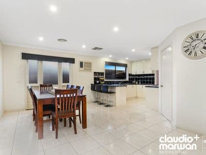 6 Ashleigh Crescent, Meadow Heights, VIC, 3048, Meadow Heights - Thumbnail 6