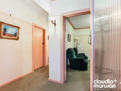 28 Sylvan Grove, Pascoe Vale, VIC, 3044, Pascoe Vale - Thumbnail 3