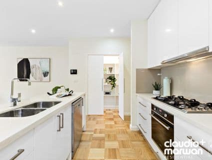 7 Ridge Road, Oak Park, VIC, 3046, Oak Park - Thumbnail 4