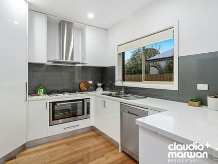 2/8 Salisbury Street, Glenroy - Thumbnail 2