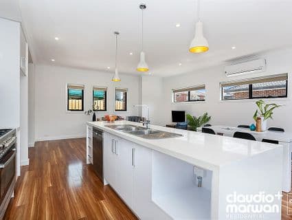 2/21 Sutherland Street, Hadfield, VIC, 3046, Hadfield - Thumbnail 5