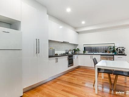 2/206 Daley Street, Glenroy - Thumbnail 2