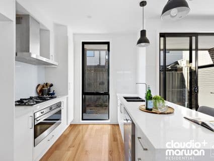 2/17 Margaret Street, Oak Park, VIC, 3046, Oak Park - Thumbnail 3