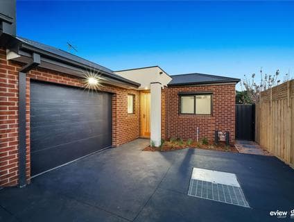 4/1 Dromana Street, Glenroy - Image 1
