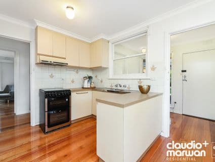 6 Valdoone Court, Oak Park, VIC, 3046, Oak Park - Thumbnail 4