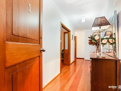 1 Hyde Street, Hadfield - Thumbnail 4