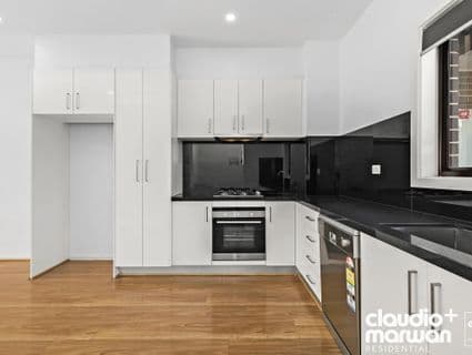 2/8 Avalon Avenue, Broadmeadows - Thumbnail 3