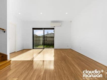 2/8 Avalon Avenue, Broadmeadows - Thumbnail 5