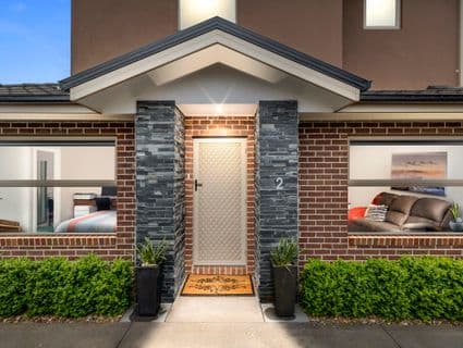 2/67 Maude Avenue, Glenroy - Image 1