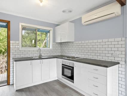 84 Weeroona Street, Rye, VIC, 3941, Rye - Thumbnail 3