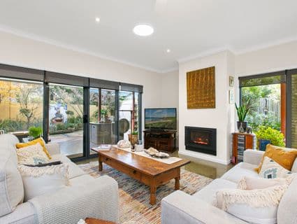 2/70 Warranilla Avenue, Rosebud, VIC, 3939, Rosebud - Thumbnail 2