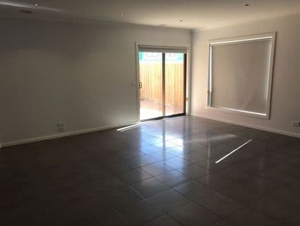 34 Maiden Crescent, Point Cook, VIC, 3030, Point Cook - Thumbnail 4