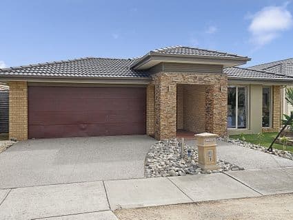 8 Grandiflora Grove, Point Cook, VIC, 3030, Point Cook - Thumbnail 4