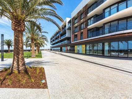 104/50 Catamaran Drive, Werribee South - Image 1