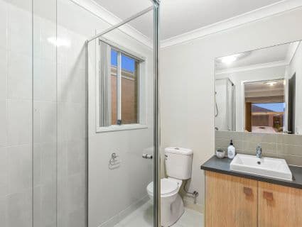 10 Landing Place, Point Cook, VIC, 3030, Point Cook - Thumbnail 5