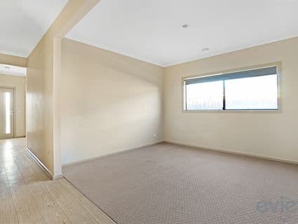49 Coronat Drive, Williams Landing, VIC, 3027, Williams Landing - Thumbnail 5