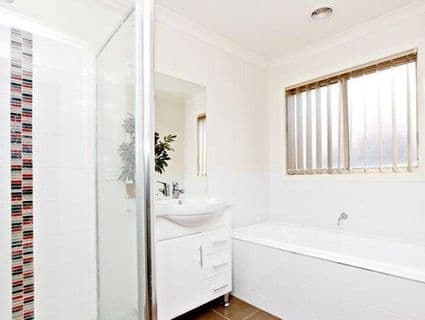 12 Vicky Court, Point Cook, VIC, 3030, Point Cook - Thumbnail 2