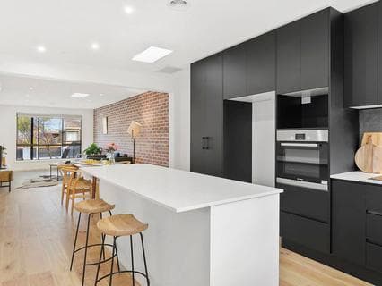 1/50 Marshall St, Geelong, VIC, 3220, Geelong - Thumbnail 2