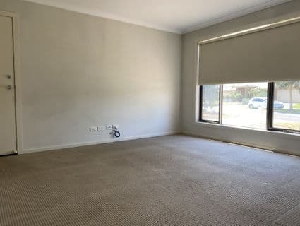6 Amesbury Avenue, Wyndham Vale, VIC, 3024, Wyndham Vale - Thumbnail 5