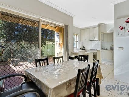 7/14 Mickleton Grove, Point Cook, VIC, 3030, Point Cook - Thumbnail 4
