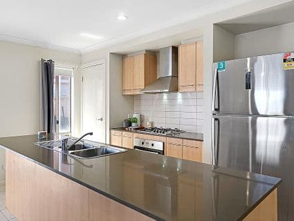 37 Viscosa Road, Brookfield - Thumbnail 3