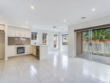 101 Sunnybank Drive, Point Cook, VIC, 3030, Point Cook - Thumbnail 7