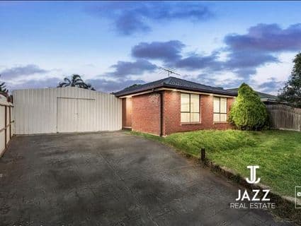 220 Centenary Avenue, Kurunjang, VIC, 3337, Kurunjang - Thumbnail 2