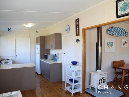 25 Ensenada Road, Copacabana, NSW, 2251, Copacabana - Thumbnail 2