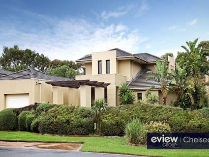 2 Flynn Terrace, Sandhurst - Image 1